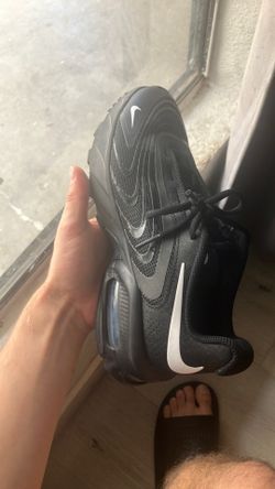 Women’s Nike Shows size 7
