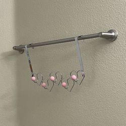 Pink / Silver Chrome Heart Door Rack