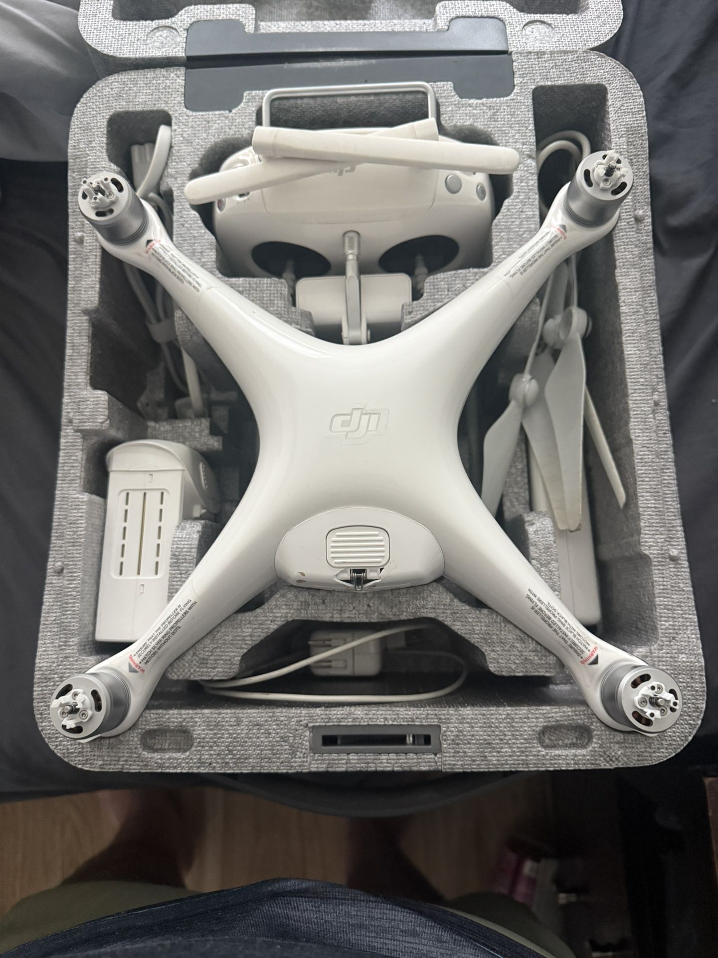 DJI Phantom 4 Drone