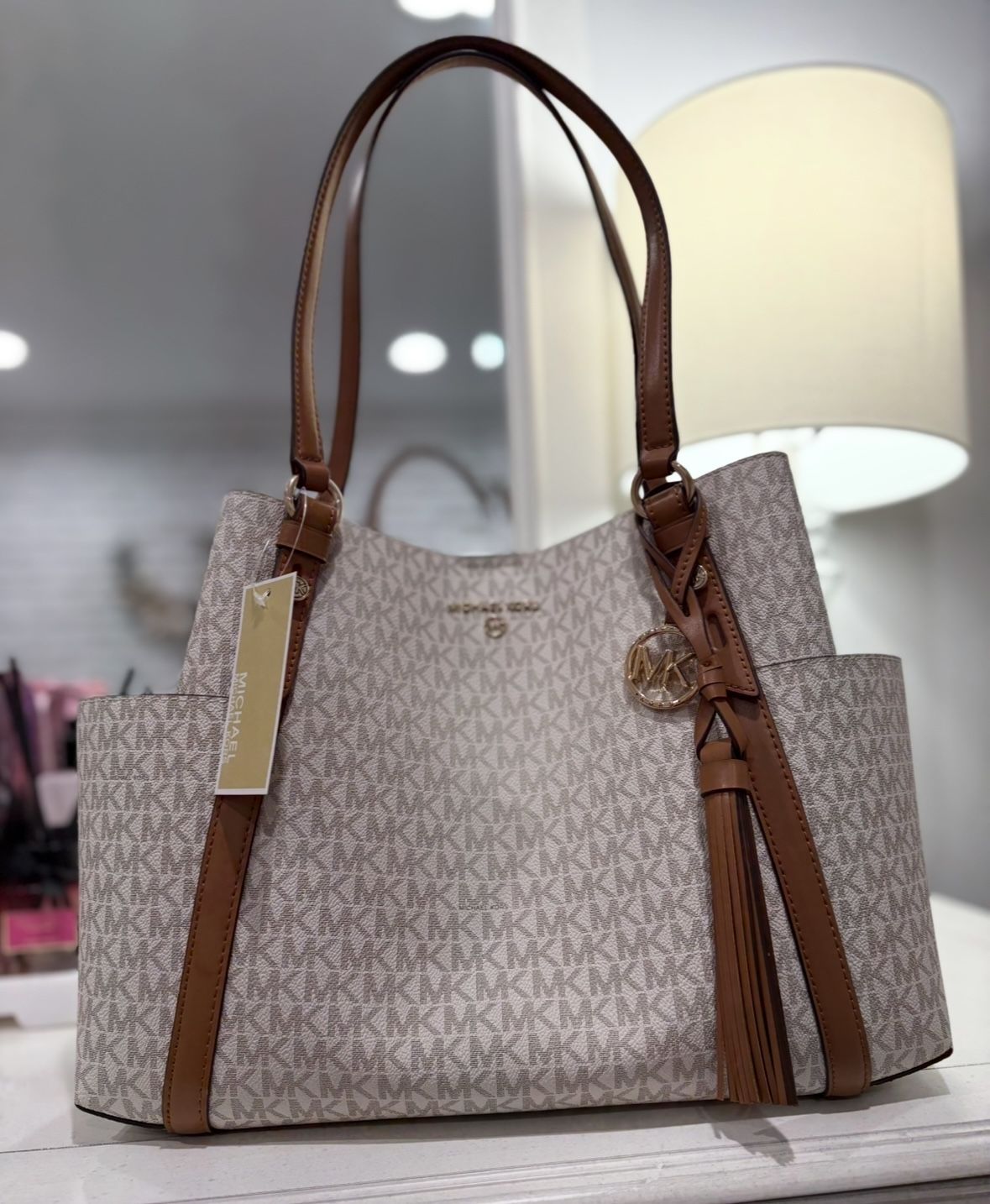Authentic Michael Kors Large Tote Bag Expandable