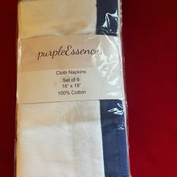 Purple Essences Solid Edge Cloth Napkin Set