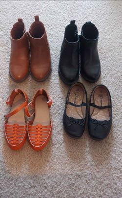 Toddler shoes size 10