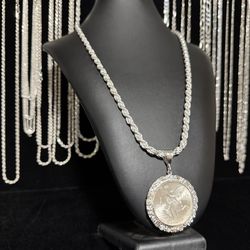 Thick heavy rope chain with silver centenario available with Nugget or Versace bezel