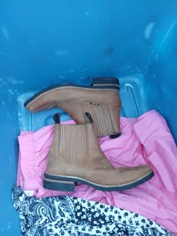 Botas