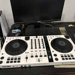DDJ FLX6 - WHITE