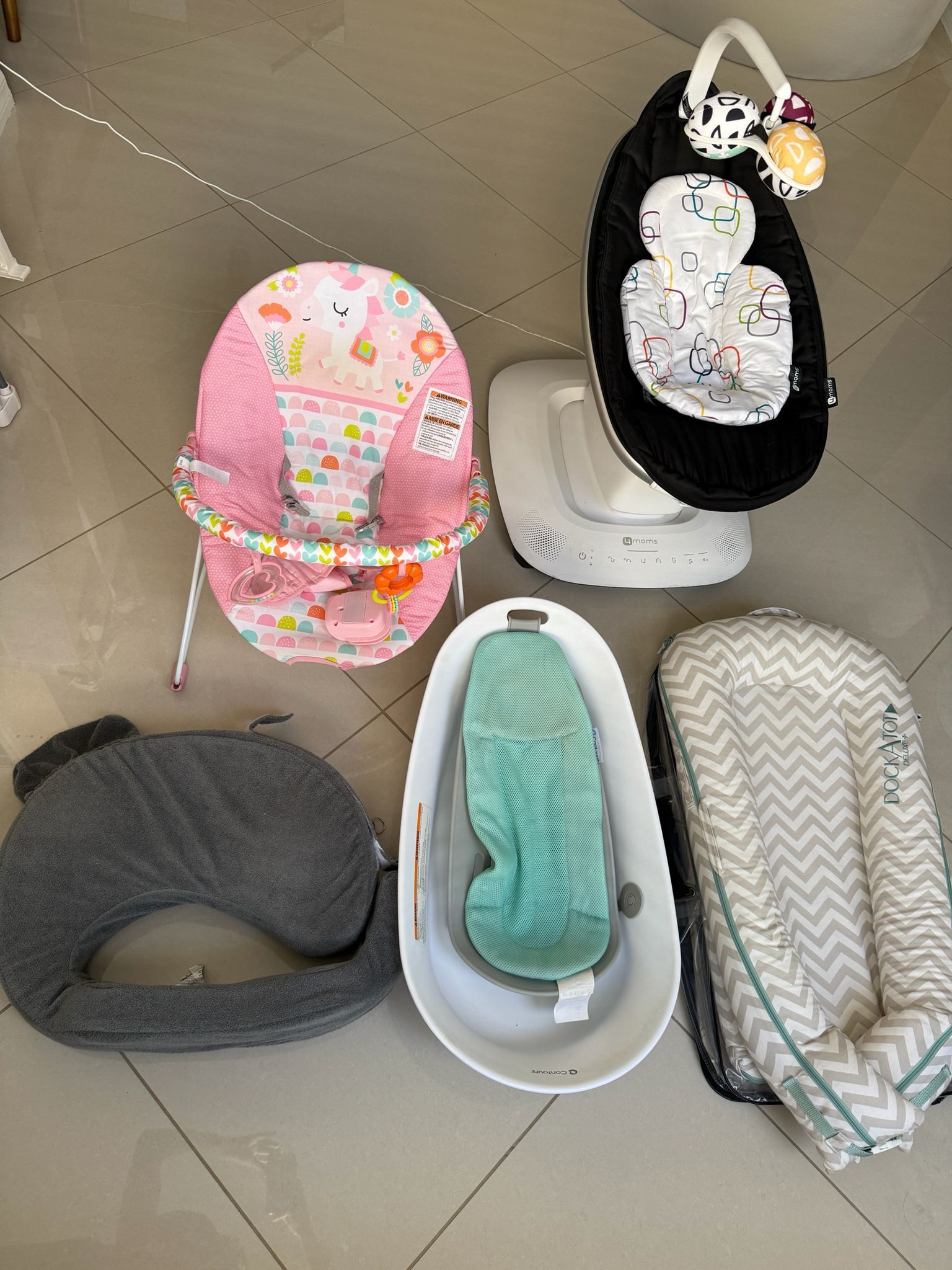 4moms mamaRoo Multi-Motion Baby Swing AND 4 More 