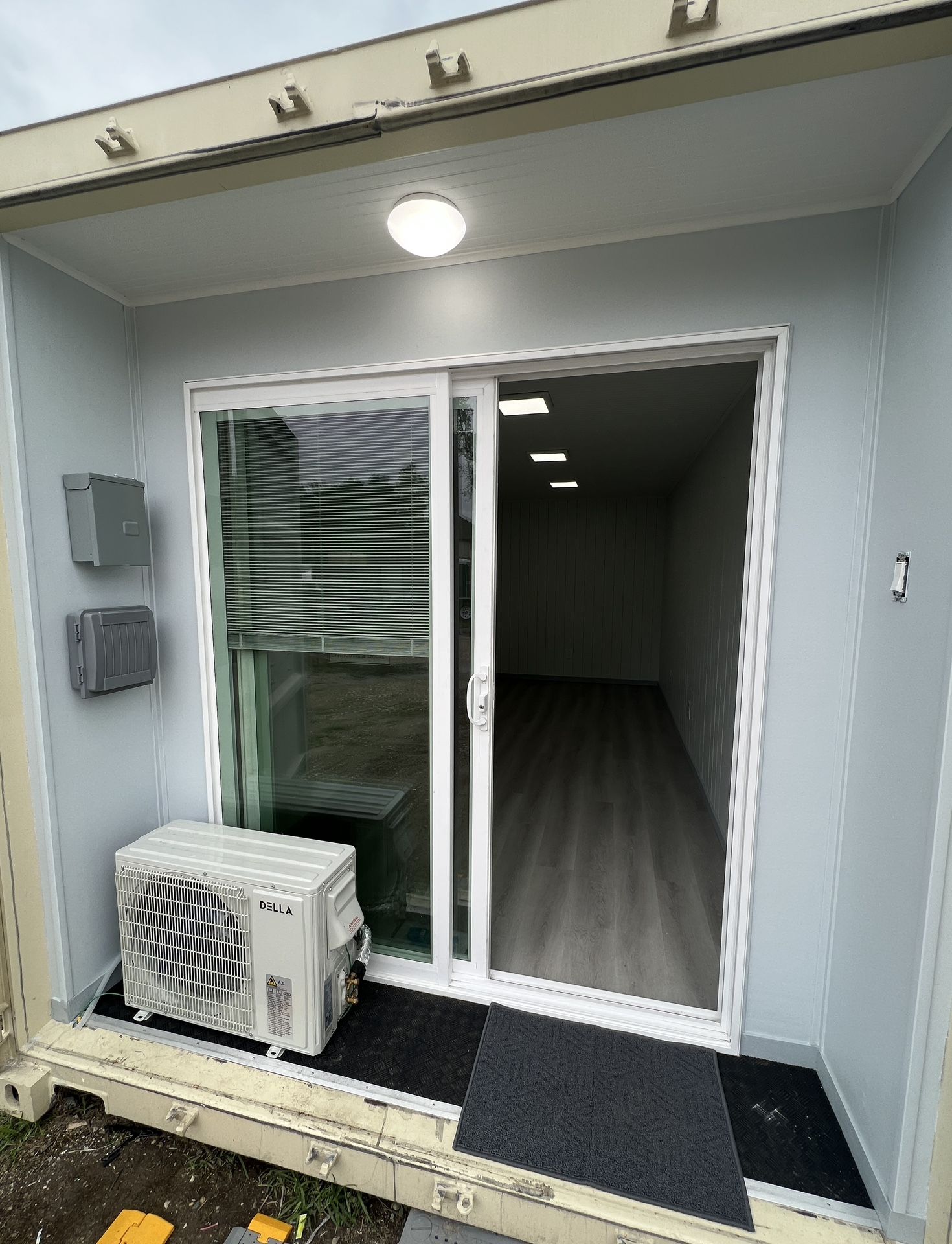 20’ Mobile Office Container (Unused)