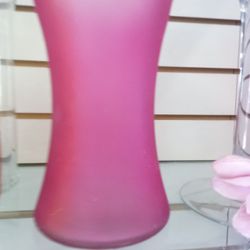  pink gathering vase, 