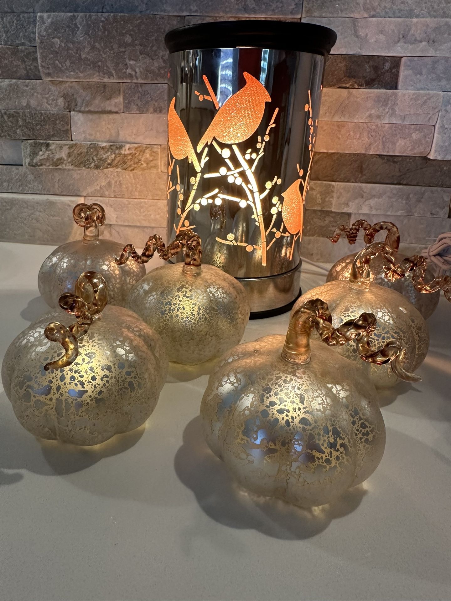 Ser of 6 glass pumpkins. $20