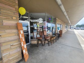 Re-Tags Orlando Thrift Shop 
2134 W Colonial Drive Orlando Fl 32804