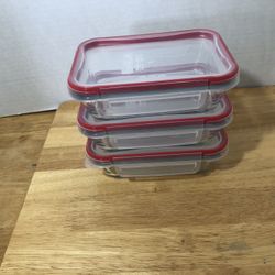 3 Pyrex Containers With Tops New 