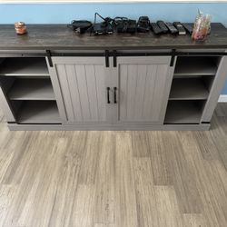 TV Stand W/ Sliding Doirs