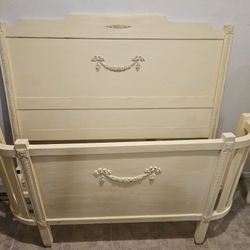 Vintage Full Size Bed, Dresser, Mirror