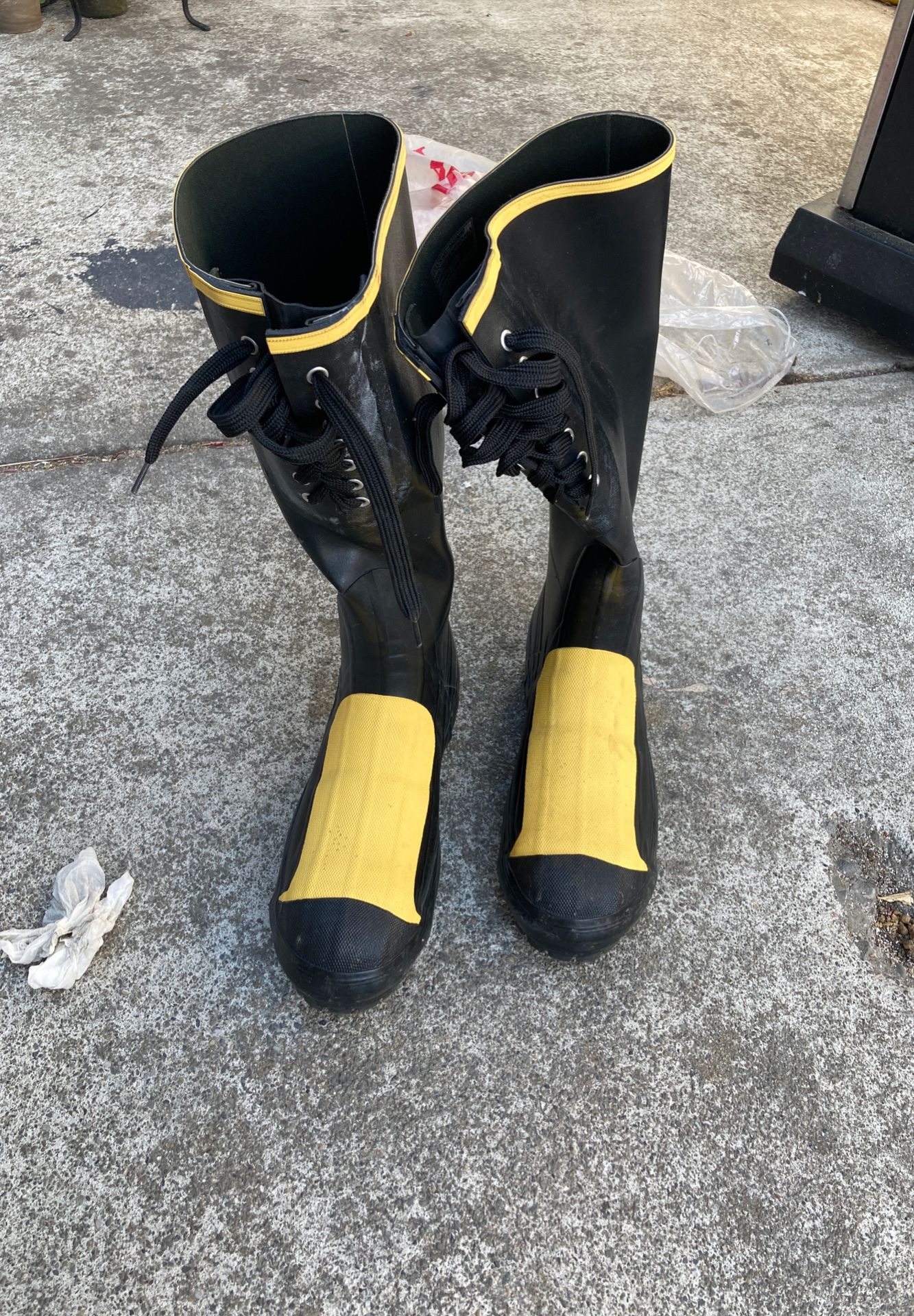 Lacrosse men’s boots