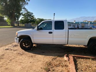 2006 GMC Sierra 2500 HD