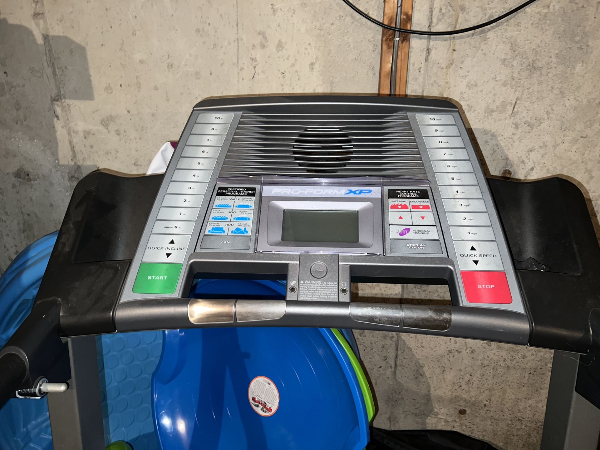 Treadmill 
