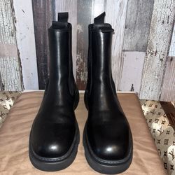 Burberry Winter Leather Boots Men’s Size 41