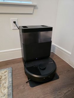 Roomba® Plus 505X Combo robot + AutoWash dock