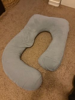 Maternity pillow