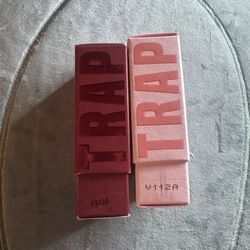 Jeffree Star Velvet Trap