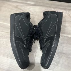 Jordan 1 Low Travis Scott Phantoms 