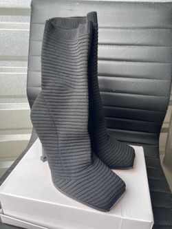 Women’s 8.5 boots