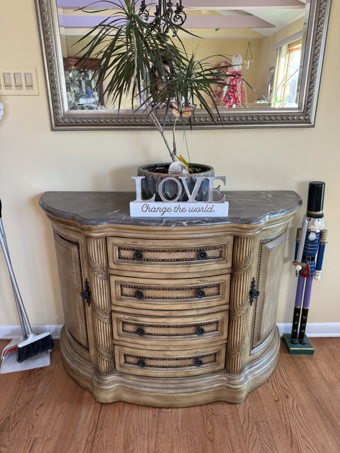 Granite Countertop Side Hallway Table