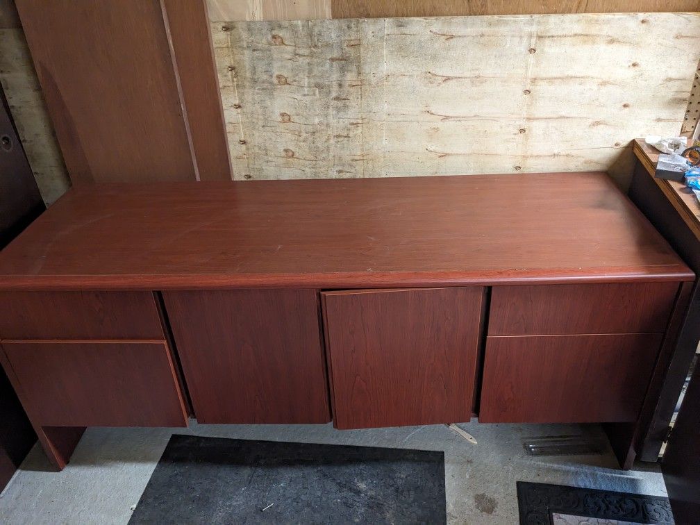 Office Desk