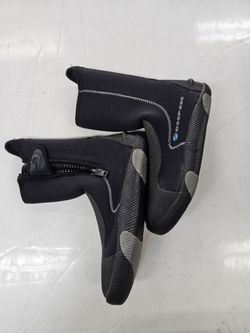 Deep Sea Wetsuit Booties, size 9