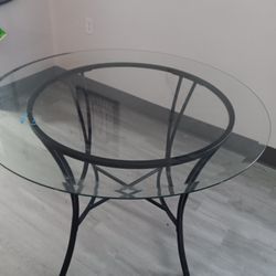 Round Glass Dining Table.
