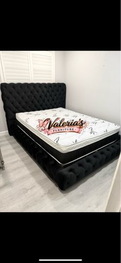 New queen bed frame with mattress