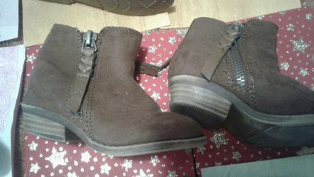 Kids shoes