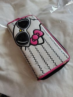 Loungefly Hello Kitty Wallet