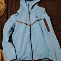 Blue Nike Tech Fleece 