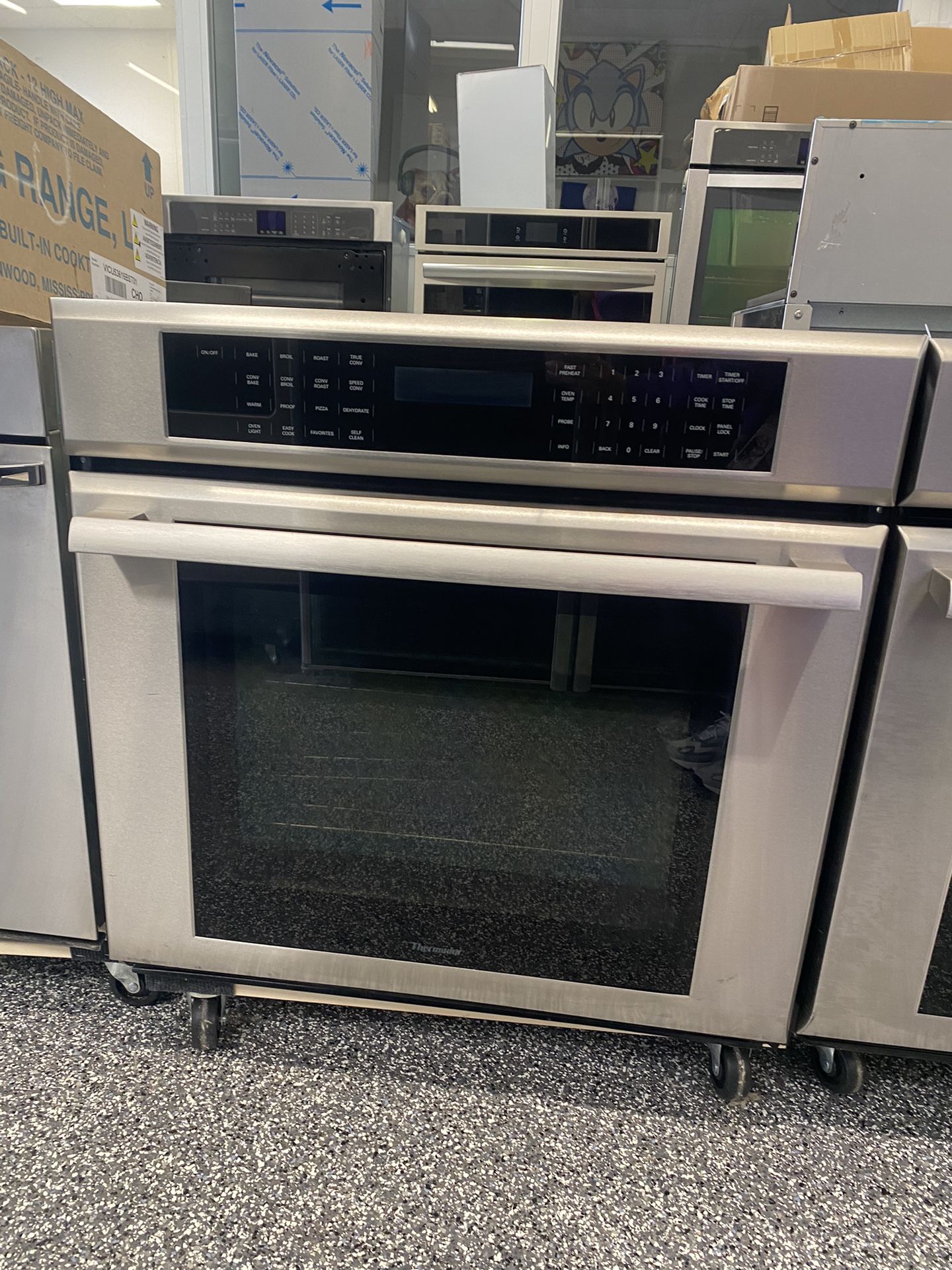 30” Thermador Single Wall Oven 