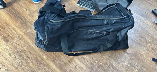 Protege 32 in Large Compactible Rolling Duffel Bag