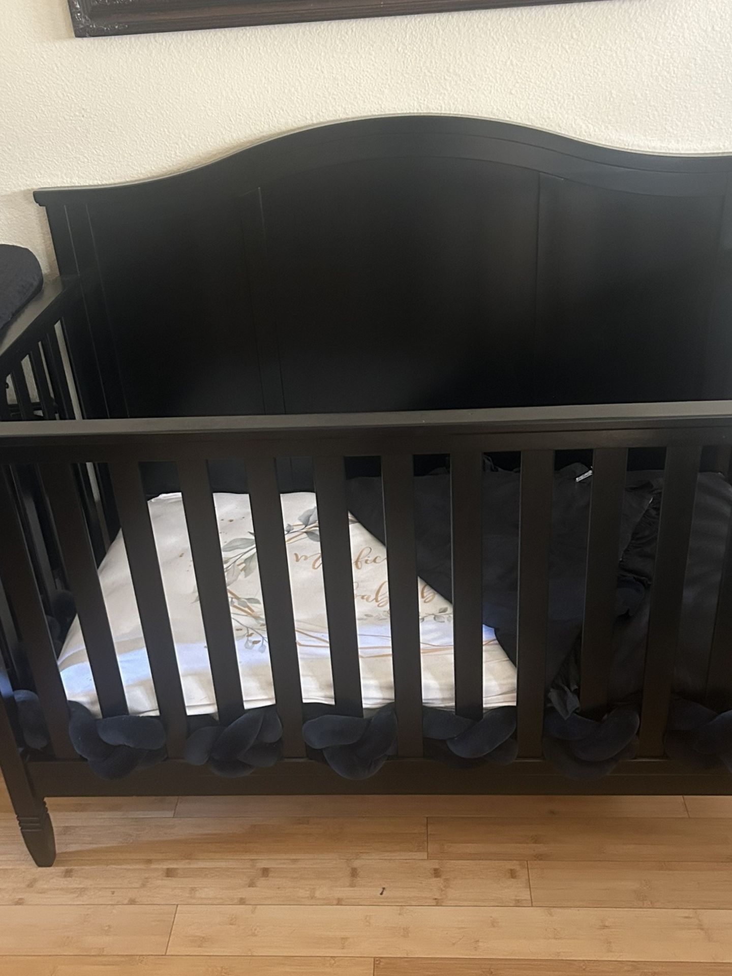 Baby Crib with Matress