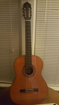 Acoustic classical guitar