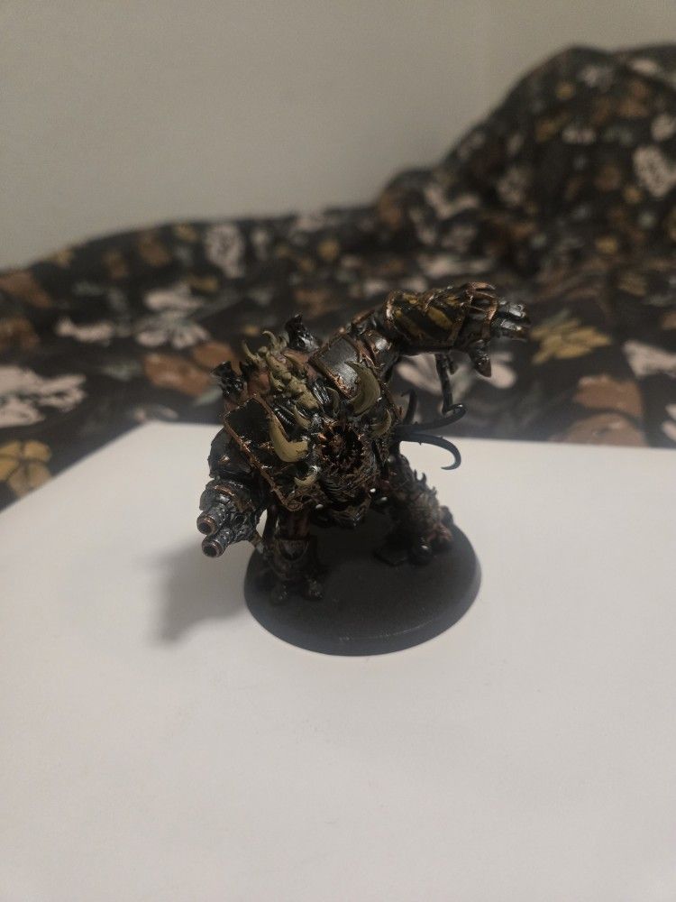 Warhammer 40k Chaos Hellbrute 
