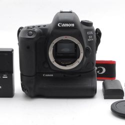 Canon 5D Mark IV with Or Without Lens 