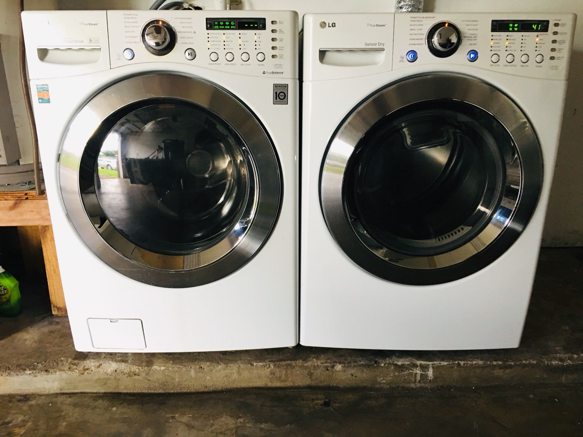 electric washer and dryer