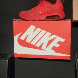 Airmax 200 Size 10.5