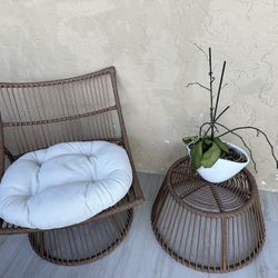 Patio Chair and Table Set 