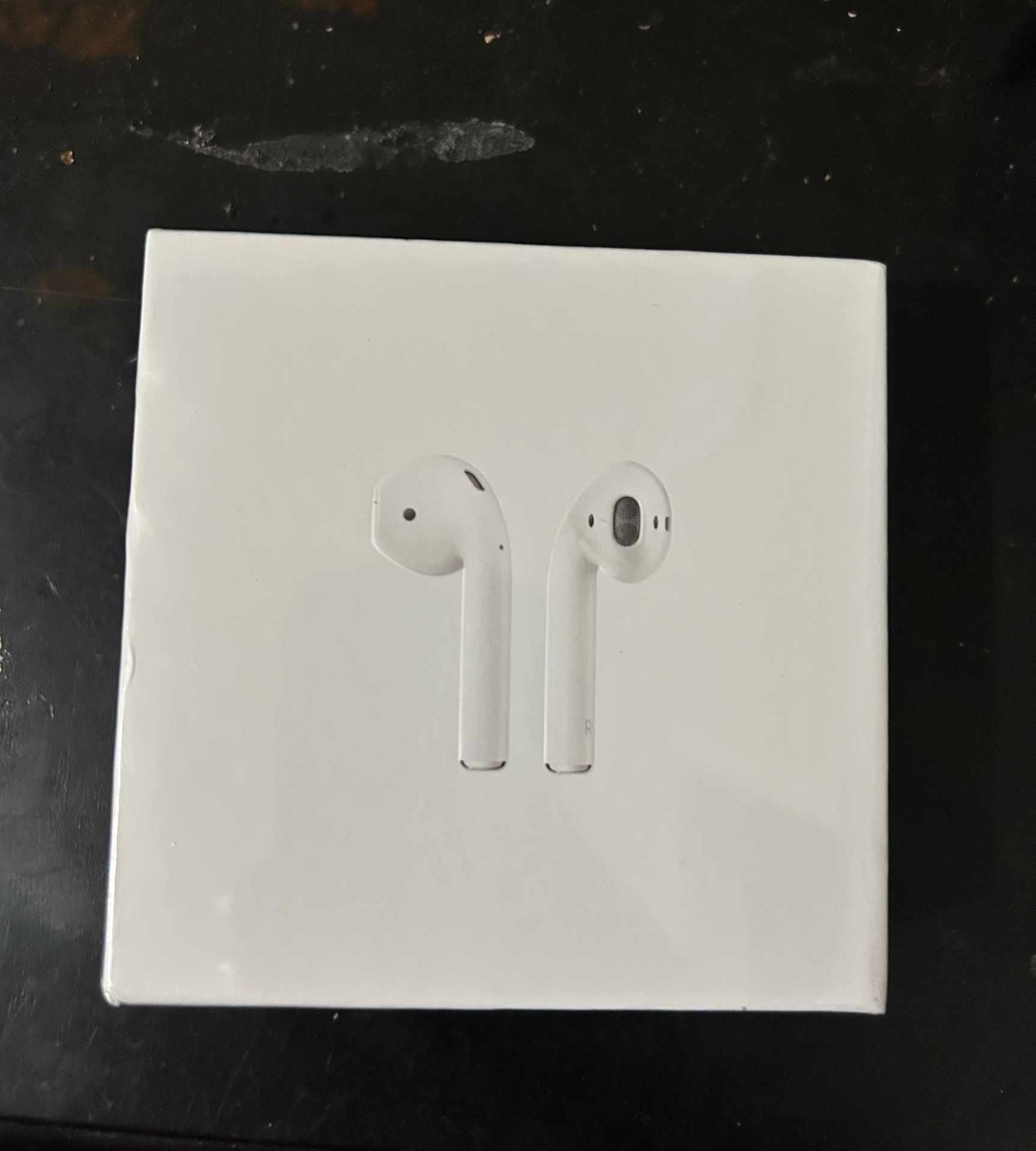 Apple AirPods (2nd Generation)