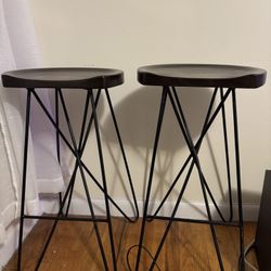 Set of two stylish barstool
