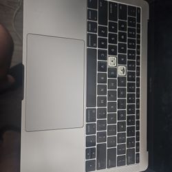 2018 MacBook Pro 13in FOR PARTS