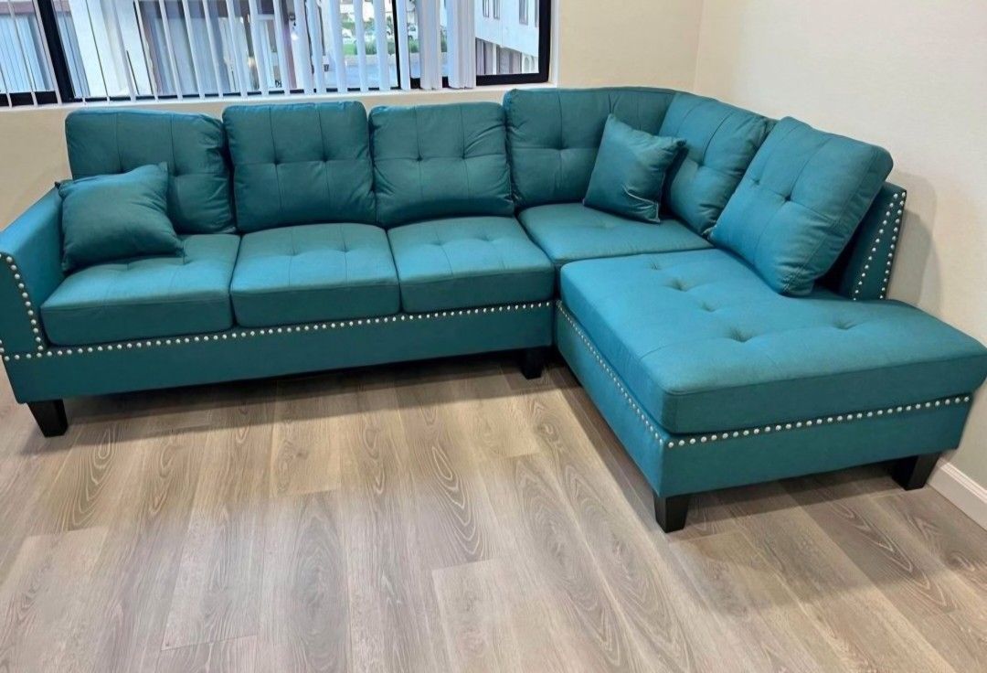 Brand New Azure Color Linen Sectional Sofa Couch(New In Box)
