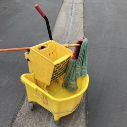 MOP / Ringer Bucket