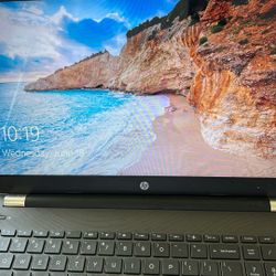 14 or 15 inch screen, touchscreen laptop