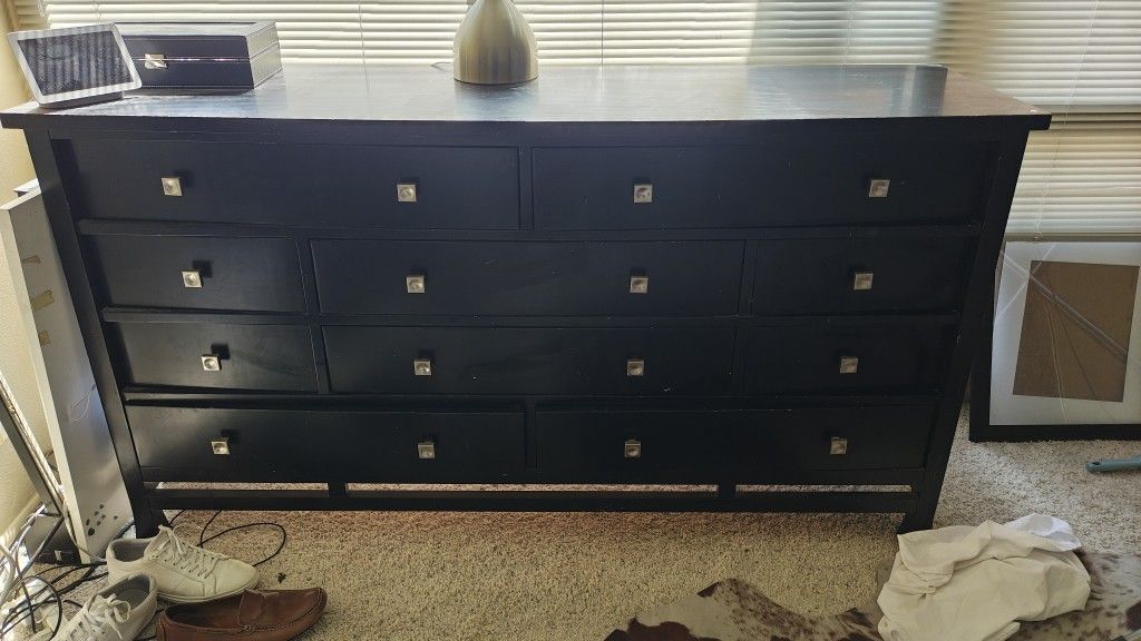 High End Wood Dresser